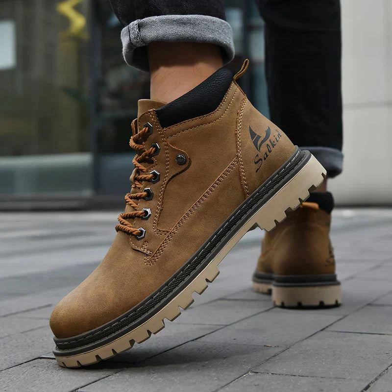 Cardiff™ | Urbanite Leather Boots