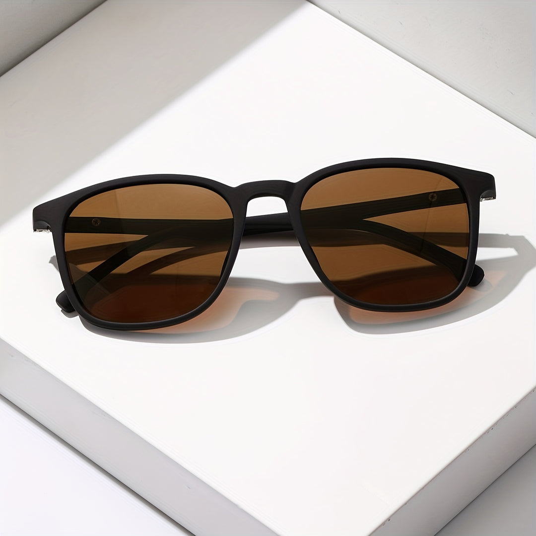 Men's Polarized Sunglasses with Classic Design