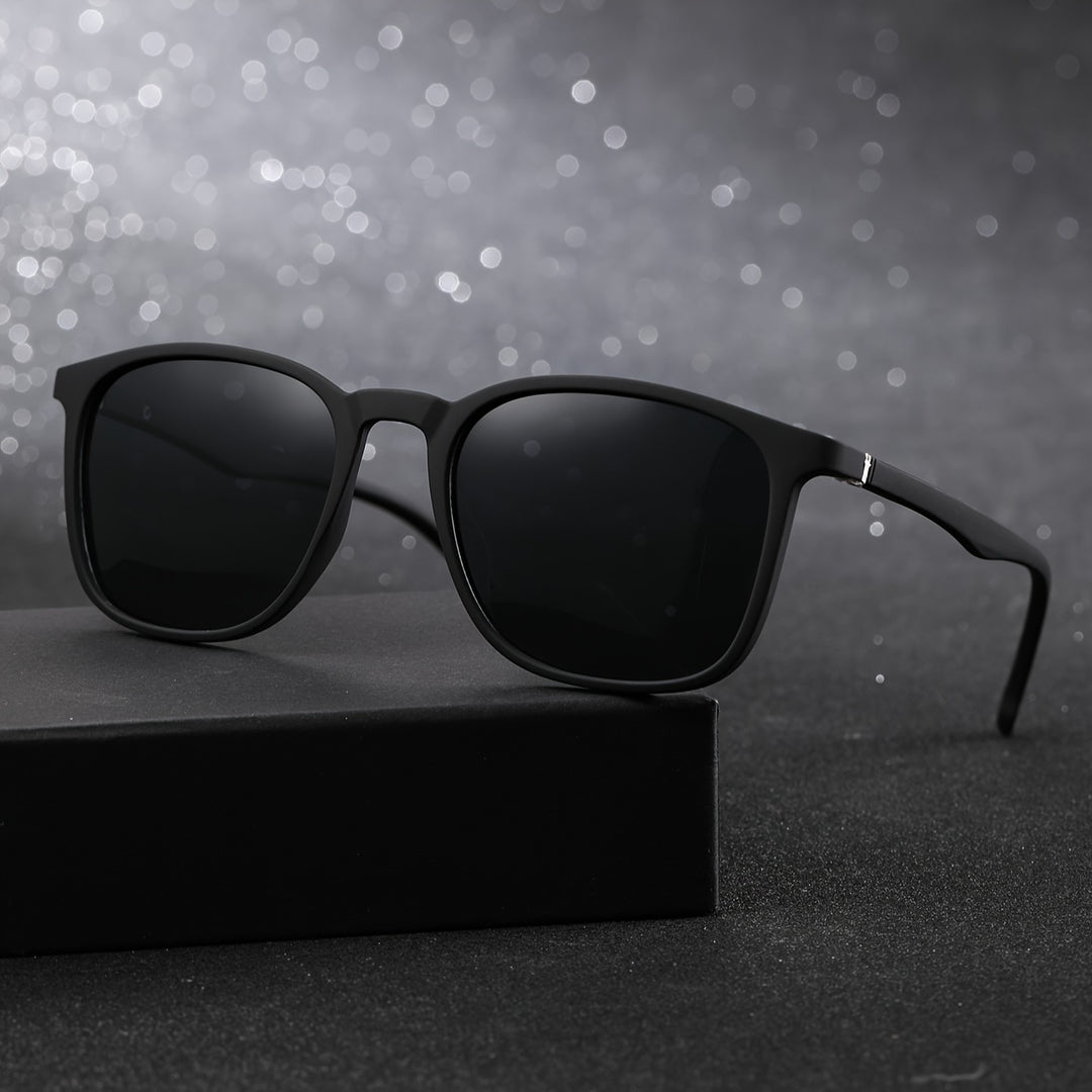 Men's Polarized Sunglasses with Classic Design